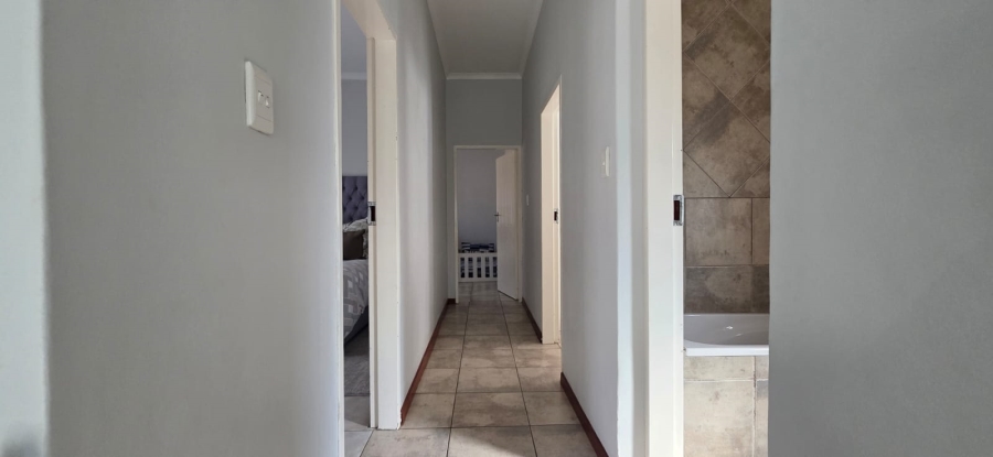 3 Bedroom Property for Sale in Melodie North West